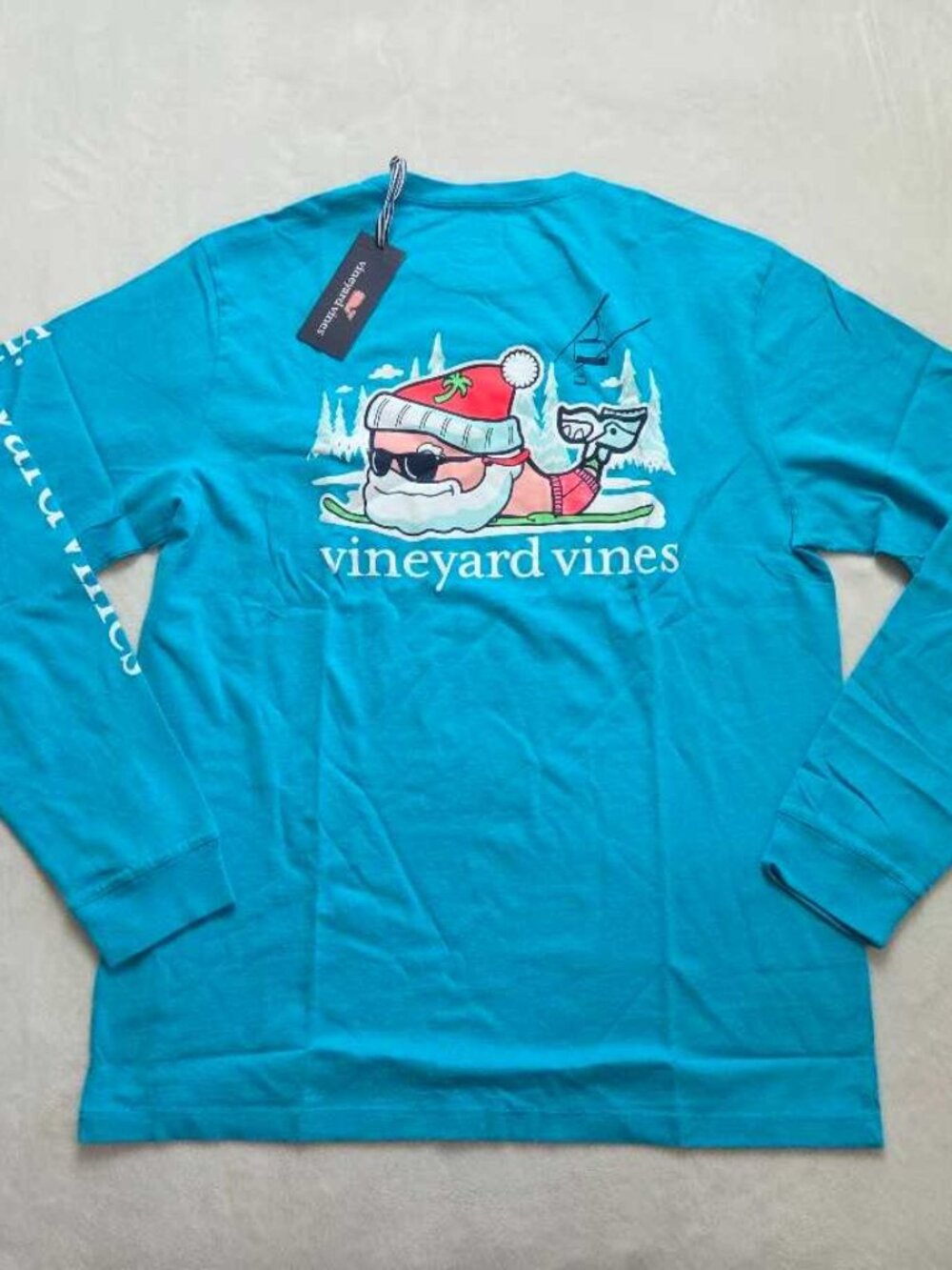 New M Vineyard Vines Santa ski whale long sleeve pocket Christmas winter tee
